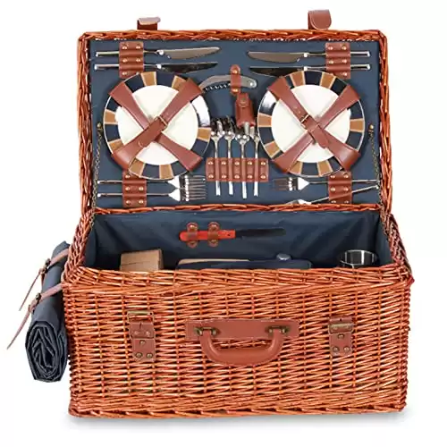 Wicker Luxury Picnic Basket